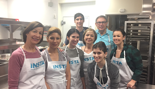 Insta Graphic Systems Employees Volunteering Team Happy Insta Graphic Systems